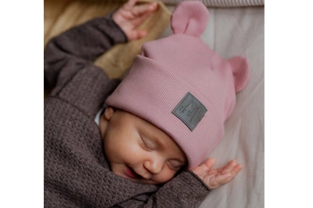 MIS GATOS czapka dla dziewczynki prążkowana uszka pudrowy róż