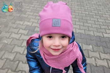 MIS GATOS czapka dla dziewczynki prążkowana uszka porzeczkowa